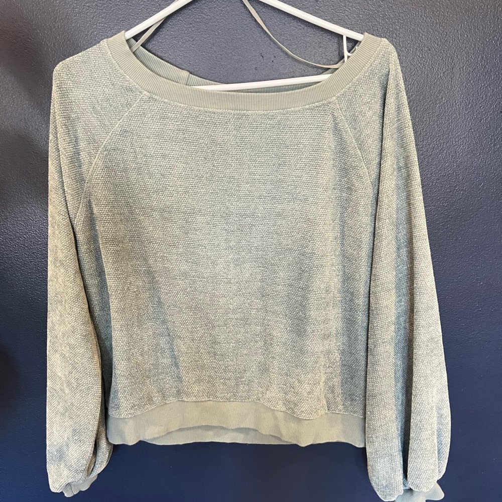 Small Prana bell sleeve over the shoulder sweater